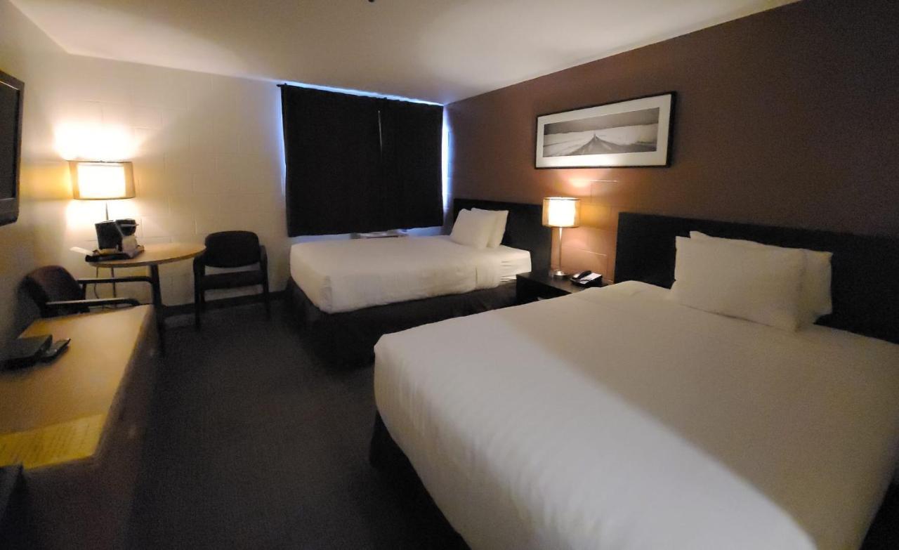Roadking Inns Motel Калґарі Екстер'єр фото