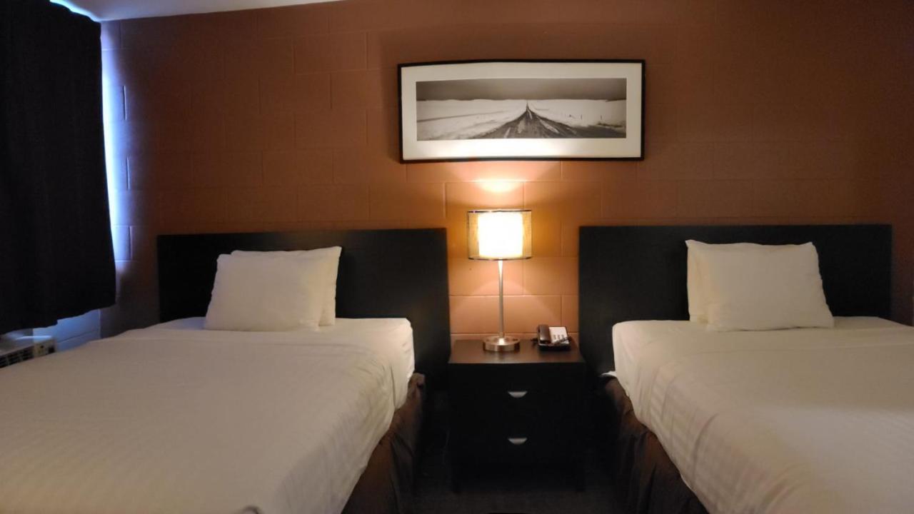 Roadking Inns Motel Калґарі Екстер'єр фото